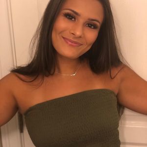 Meet your Posher, Cierra